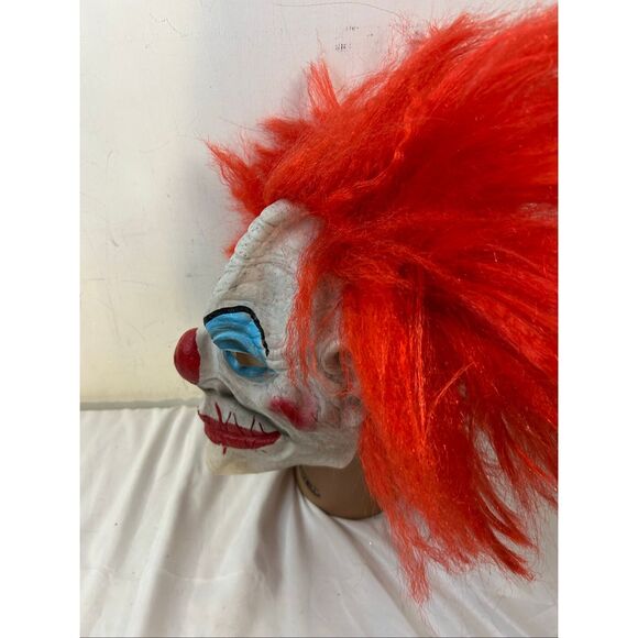 Halloween Adult Clown mask It? Red hair - Picture 4 of 7